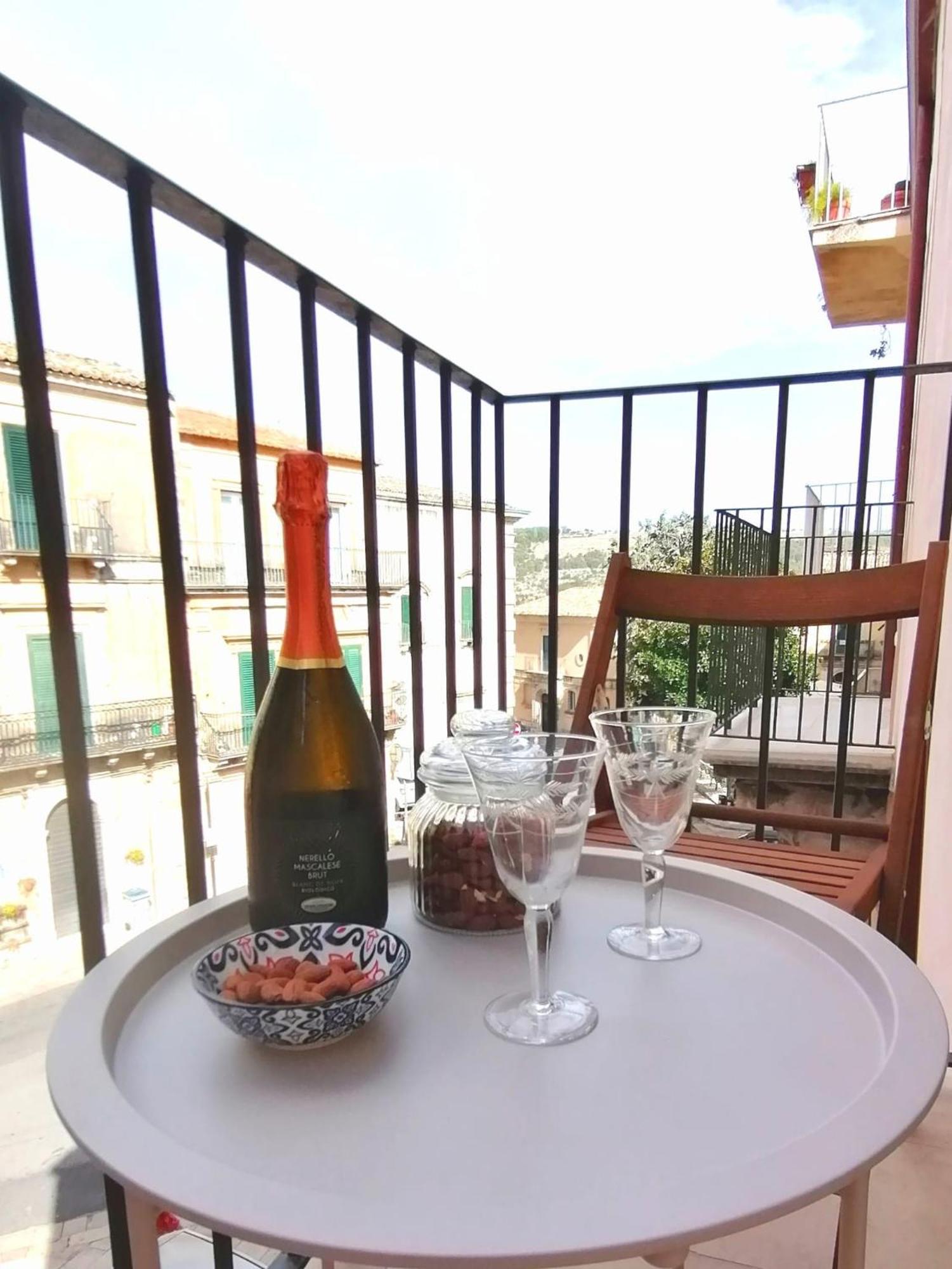 B&B Ibla Art Centro Рагуза Экстерьер фото